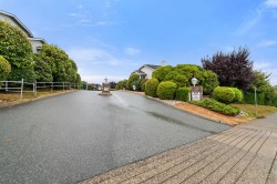 28-2989 Trafalgar Street Abbotsford, BC V2S 7X9