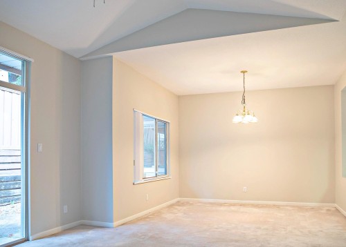 17-16325 82 Avenue, Surrey, BC 