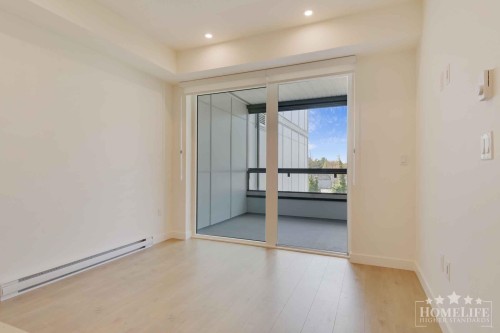 319-13760 75a Avenue , Surrey, BC V3W 3W5 4