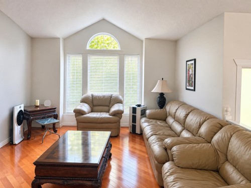 3024 Southern Crescent, Abbotsford, BC 