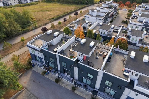 202-2277 Oak Meadows Drive, Surrey, BC 