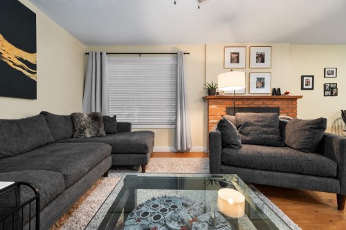20-3350 Elmwood Drive, Abbotsford, BC 