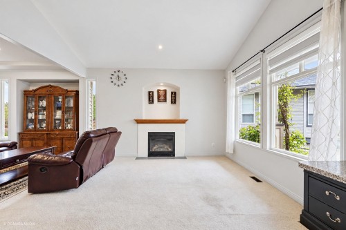 2898 Buffer Crescent, Abbotsford, BC 