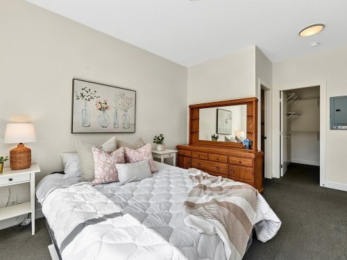 202-16398 64 Avenue, Surrey, BC 