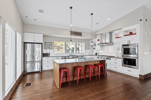 202-16398 64 Avenue, Surrey, BC 