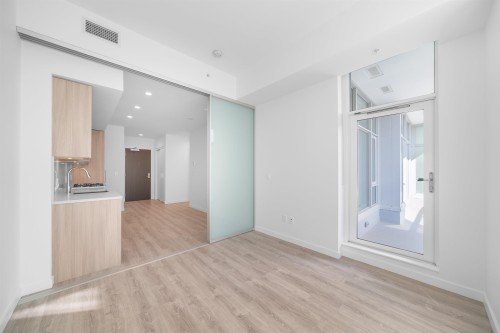 516-13350 Central Avenue, Surrey, BC 