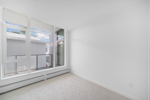 516-13350 Central Avenue, Surrey, BC 