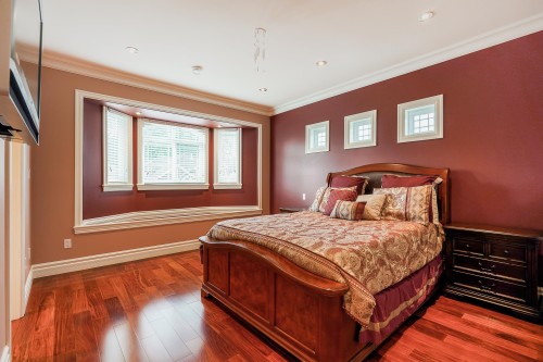 7811 148 Street, Surrey, BC 