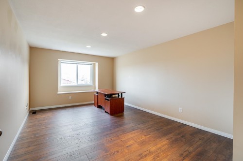174 176 Street, Surrey, BC 