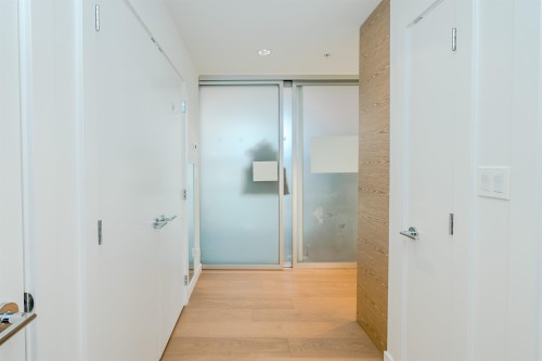 1802-13438 Central Avenue, Surrey, BC 