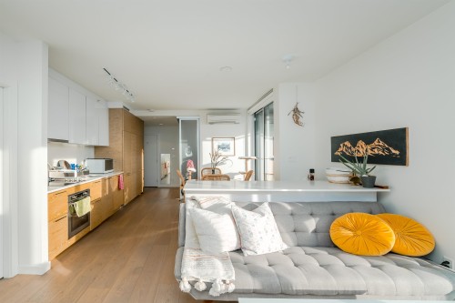 1802-13438 Central Avenue, Surrey, BC 