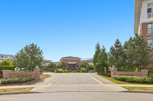 C121-8150 207 Street, Langley, BC 