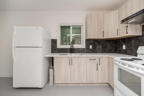 6738 128B Street, Surrey, BC 