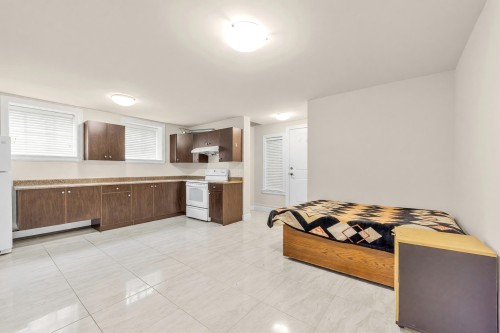 8245 144A Street, Surrey, BC 