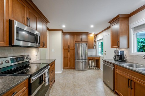 33010 Caithness Place, Abbotsford, BC 