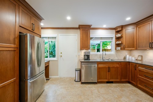 33010 Caithness Place, Abbotsford, BC 
