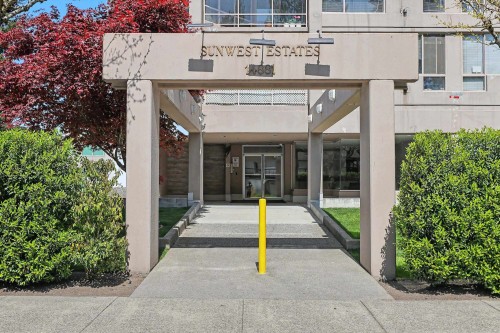 1701-14881 103A Avenue, Surrey, BC 