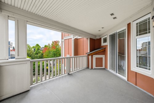 305-15368 16A Avenue, Surrey, BC 