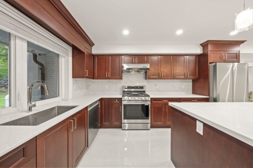 14389 26 Avenue, Surrey, BC 