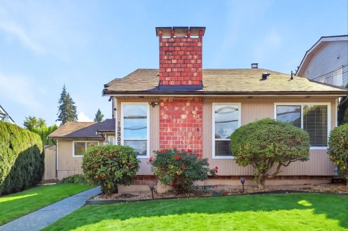 13902 80 Avenue, Surrey, BC 