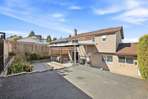13902 80 Avenue, Surrey, BC 