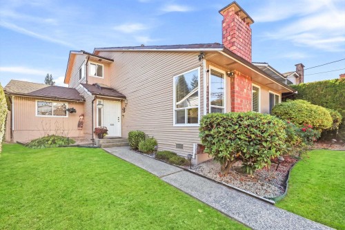 13902 80 Avenue, Surrey, BC 