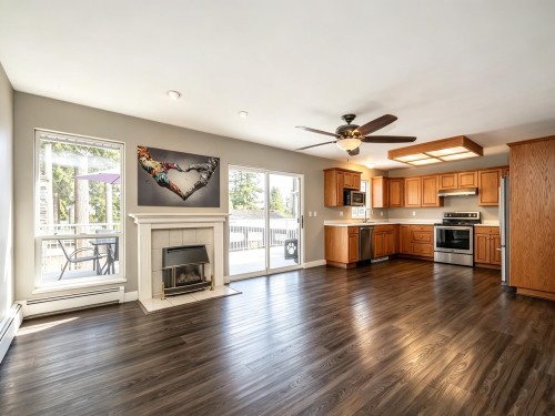 upper Unit-19967 46 Avenue , Langley, BC V3A 3H4 2