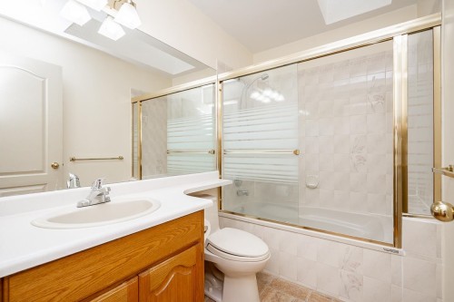 6128 185B Street, Surrey, BC 