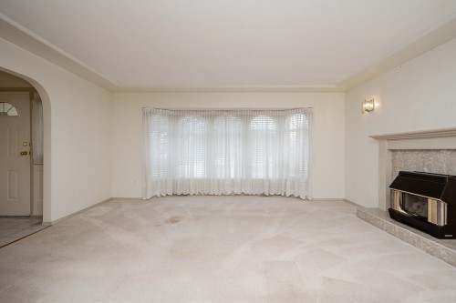 6128 185B Street, Surrey, BC 