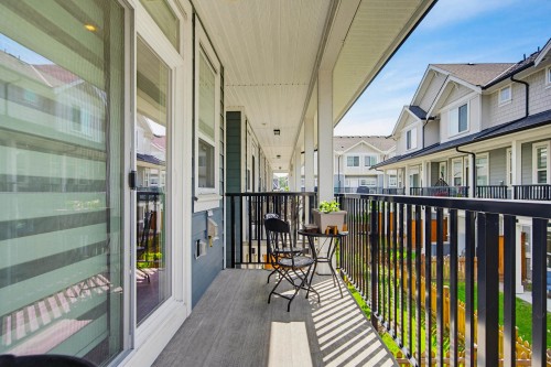 53-19501 74 Avenue, Surrey, BC 
