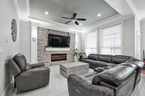 5916 139 Street, Surrey, BC 