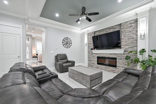 5916 139 Street, Surrey, BC 