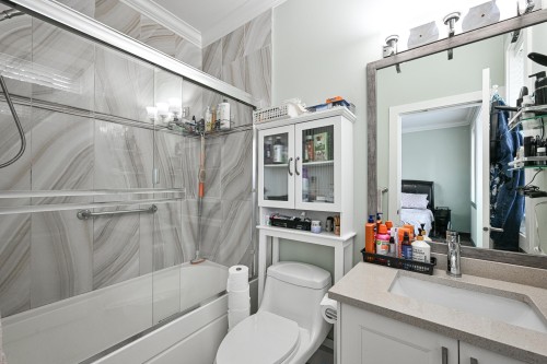 5916 139 Street, Surrey, BC 