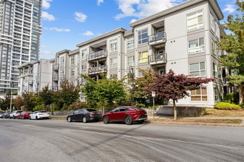 422-13733 107A Avenue, Surrey, BC 