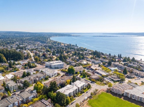 412-1220 Fir Street, White Rock, BC 