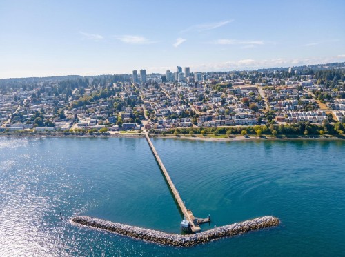 412-1220 Fir Street, White Rock, BC 
