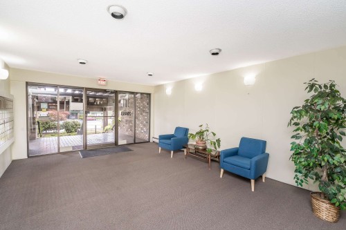#308-20460 54 Avenue, Langley, BC 
