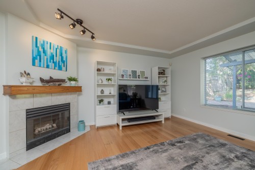 18693 56A Avenue, Surrey, BC 