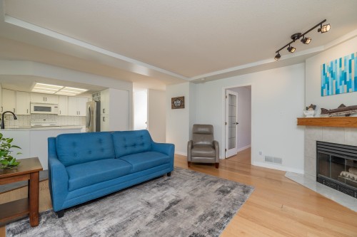 18693 56A Avenue, Surrey, BC 