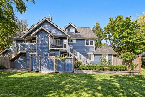 215-7838 120A Street, Surrey, BC 