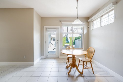 3-15425 Rosemary Heights Crescent, Surrey, BC 