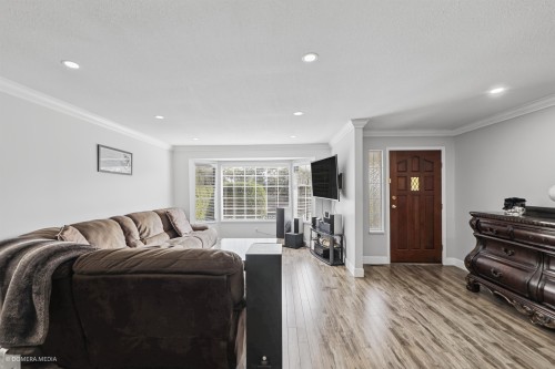 6165 192 Street, Surrey, BC 