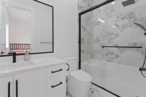 5826 138 Street, Surrey, BC 