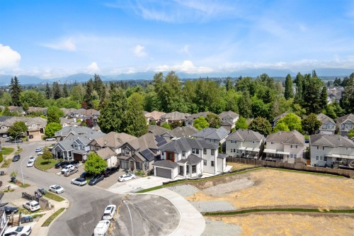 5826 138 Street, Surrey, BC 