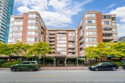 101-15111 Russell Avenue White Rock, BC V4B 2P4