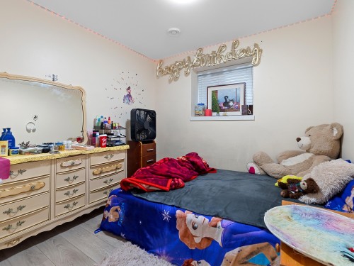 14002 60A Avenue, Surrey, BC 