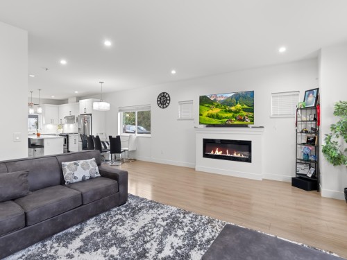 14002 60A Avenue, Surrey, BC 