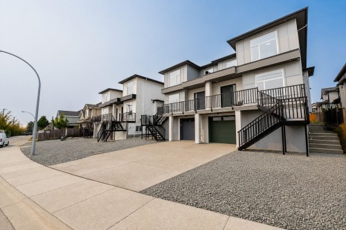 102-18573 56 Avenue, Surrey, BC 