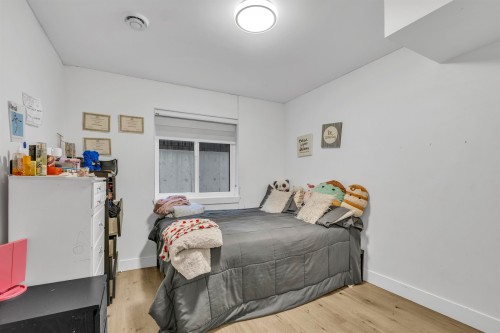 17284 61A Avenue, Surrey, BC 