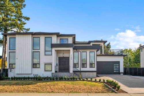 17284 61A Avenue, Surrey, BC 